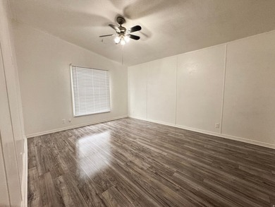 Freshly painted 3 bed, 2 bath home with new appliances and open - photo 12
