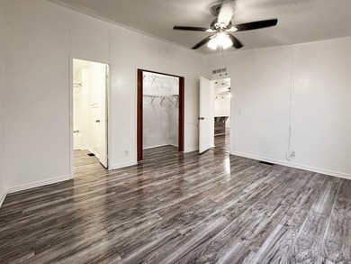 Freshly painted 3 bed, 2 bath home with new appliances and open - photo 15