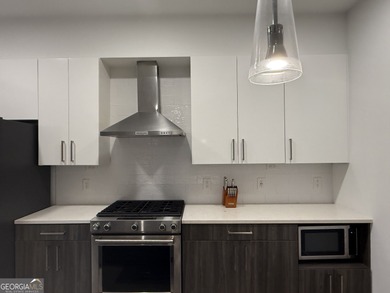 Welcome to J5 Midtown-where modern design meets resort-style