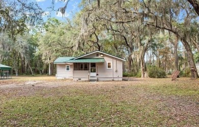 Sapelo River Home For Sale in Townsend Georgia