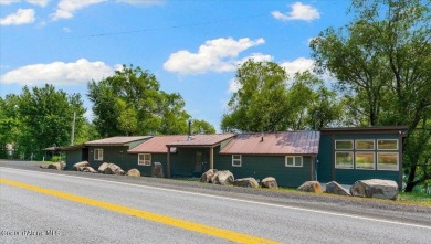 Lake Home For Sale in Saint Maries, Idaho