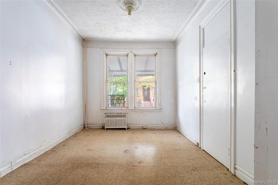 Four Unit rowhouse in the heart of Sunset Park with nicely - photo 13