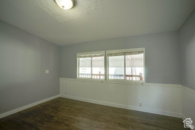 Discover your dream home with this beautiful double wide 4 - photo 13
