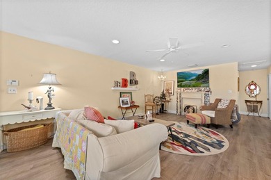 Lauderdale West, 55+ Community. Huge 1 bed/2 full bath - photo 6