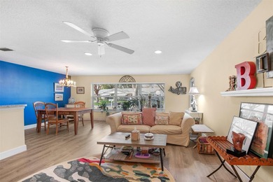 Lauderdale West, 55+ Community. Huge 1 bed/2 full bath - photo 8