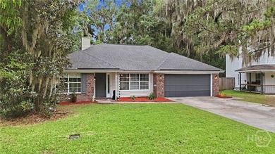Back on the Market at NO fault of the seller. This charming 3 - photo 3
