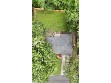 Back on the Market at NO fault of the seller. This charming 3 - photo 4