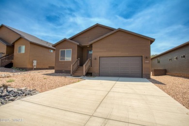 Lake Home For Sale in Show Low, Arizona