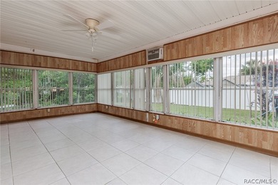 NICE 3/2/2 CONCRETE BLOCK HOME ON .47 ACRE MOL DOUBLE LOT - photo 15