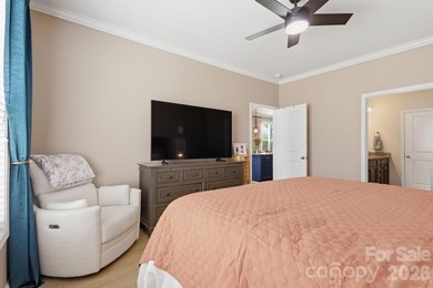Stunning End-Unit Townhome in Walnut Creek with Main-Level - photo 25