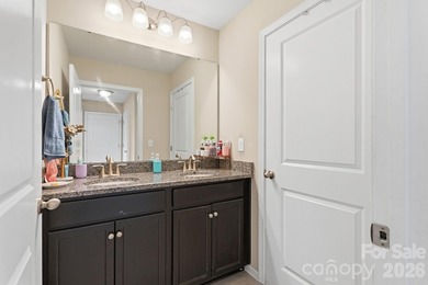 Stunning End-Unit Townhome in Walnut Creek with Main-Level - photo 30