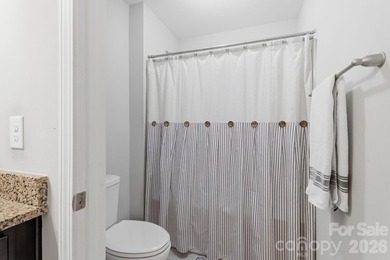 Stunning End-Unit Townhome in Walnut Creek with Main-Level - photo 31