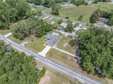 NICE 3/2/2 CONCRETE BLOCK HOME ON .47 ACRE MOL DOUBLE LOT - photo 38