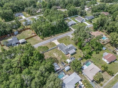 NICE 3/2/2 CONCRETE BLOCK HOME ON .47 ACRE MOL DOUBLE LOT - photo 39