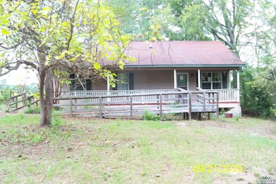 Glenwood Acres West Lake Home For Sale in Gilmer Texas