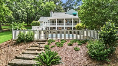 Welcome to lake living at its finest! Located on Lake Sinclair - photo 1