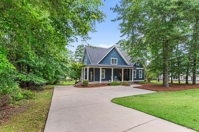 Welcome to 484 Eagles Way, in the gated Eagles Point - photo 2