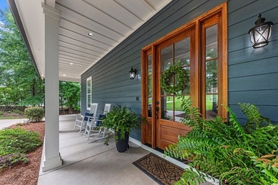 Welcome to 484 Eagles Way, in the gated Eagles Point - photo 5