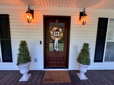 Welcome to 202 Commodore Drive in North Baldwin! This beautiful - photo 3