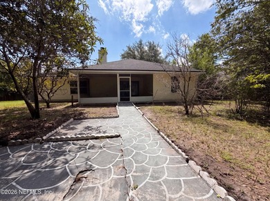 8436 Staplehurst Dr W is a one-story Jacksonville home with - photo 5