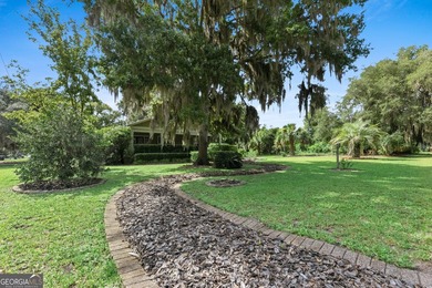 Time travel - The Sheffield-Gunn House is a beautiful historic - photo 35