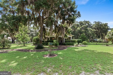 Time travel - The Sheffield-Gunn House is a beautiful historic - photo 40
