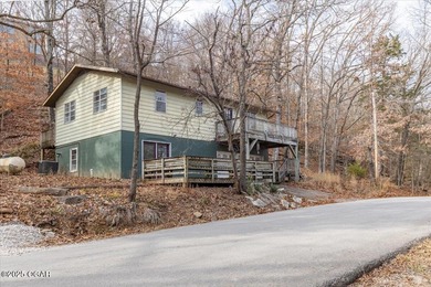 Beaver Lake Home For Sale in Garfield Arkansas