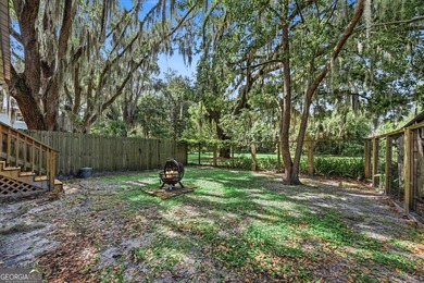 Time travel - The Sheffield-Gunn House is a beautiful historic - photo 47