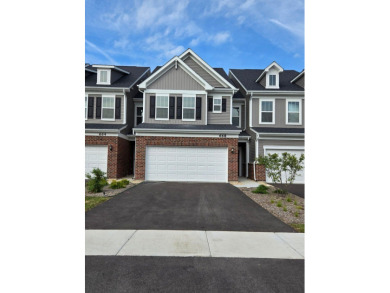 Lake Home For Sale in Bolingbrook, Illinois
