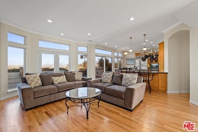 Welcome to this stunning 4,600-square-foot single-family home - photo 4