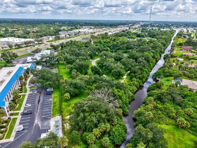 Located directly on the highly traveled Tamiami Trail (U.S. 41) - photo 12