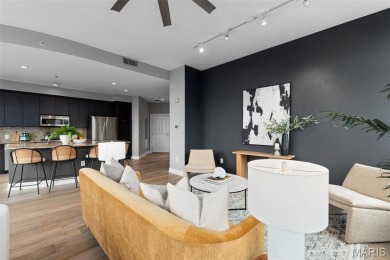 Located on the 7th Floor this 2 Bed, 2 Full Bath unit is located