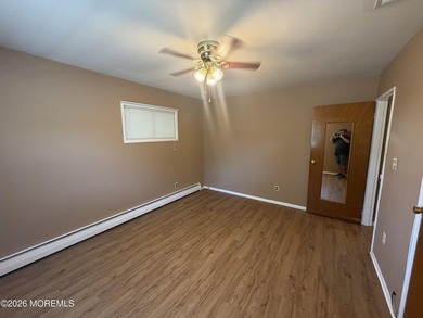 Welcome to Cedar Glen Homes! 55 and older community - photo 17