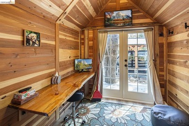 Welcome to Your New Haven! Nestled on a peaceful, forested road - photo 22