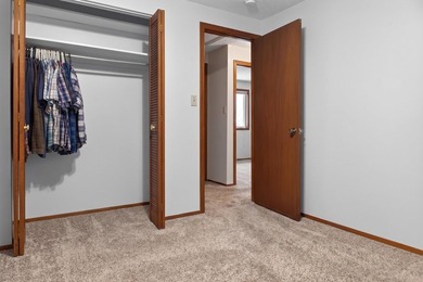 Here is the home you have been looking for! Immaculately kept - photo 27