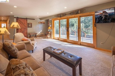 Welcome to Your New Haven! Nestled on a peaceful, forested road - photo 30