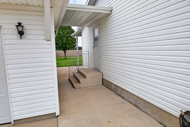 Here is the home you have been looking for! Immaculately kept - photo 30