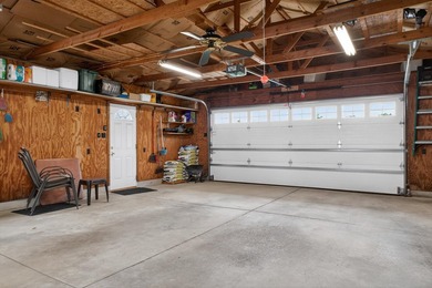 Here is the home you have been looking for! Immaculately kept - photo 33