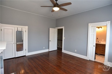 Spectacular historic townhome in the heart of Savannah! This - photo 8