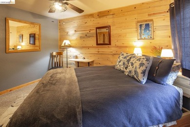 Welcome to Your New Haven! Nestled on a peaceful, forested road - photo 44