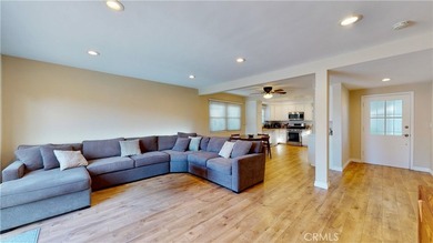 Located in one of North Huntington Beach's most desirable - photo 9