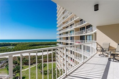 Beachfront condo with 2 bedrooms and 2 bathroom. Spectacular - photo 24