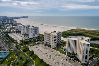 Beachfront condo with 2 bedrooms and 2 bathroom. Spectacular - photo 37