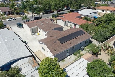 Discover the Perfect Home in Santa Ana! Don't miss this - photo 4