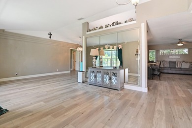 Rare opportunity to own a versatile multi-generational or - photo 10