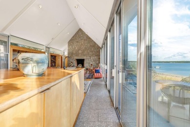 Between the incredible beach setting, the architecture, light - photo 16