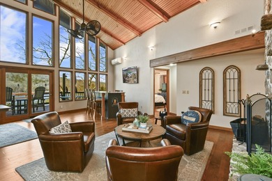 Lakefront, lake view, boat slip available and meticulously - photo 21