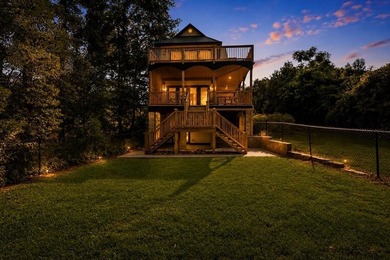 Stunning house on Lake Sinclair! This move in ready property has - photo 1