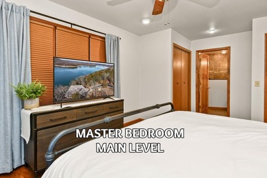 Lakefront, lake view, boat slip available and meticulously - photo 24