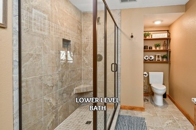 Lakefront, lake view, boat slip available and meticulously - photo 34